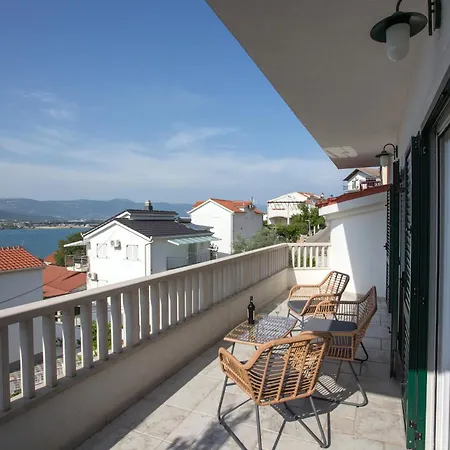 Calluna Villa *